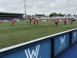 Coaching-Inn-Playing